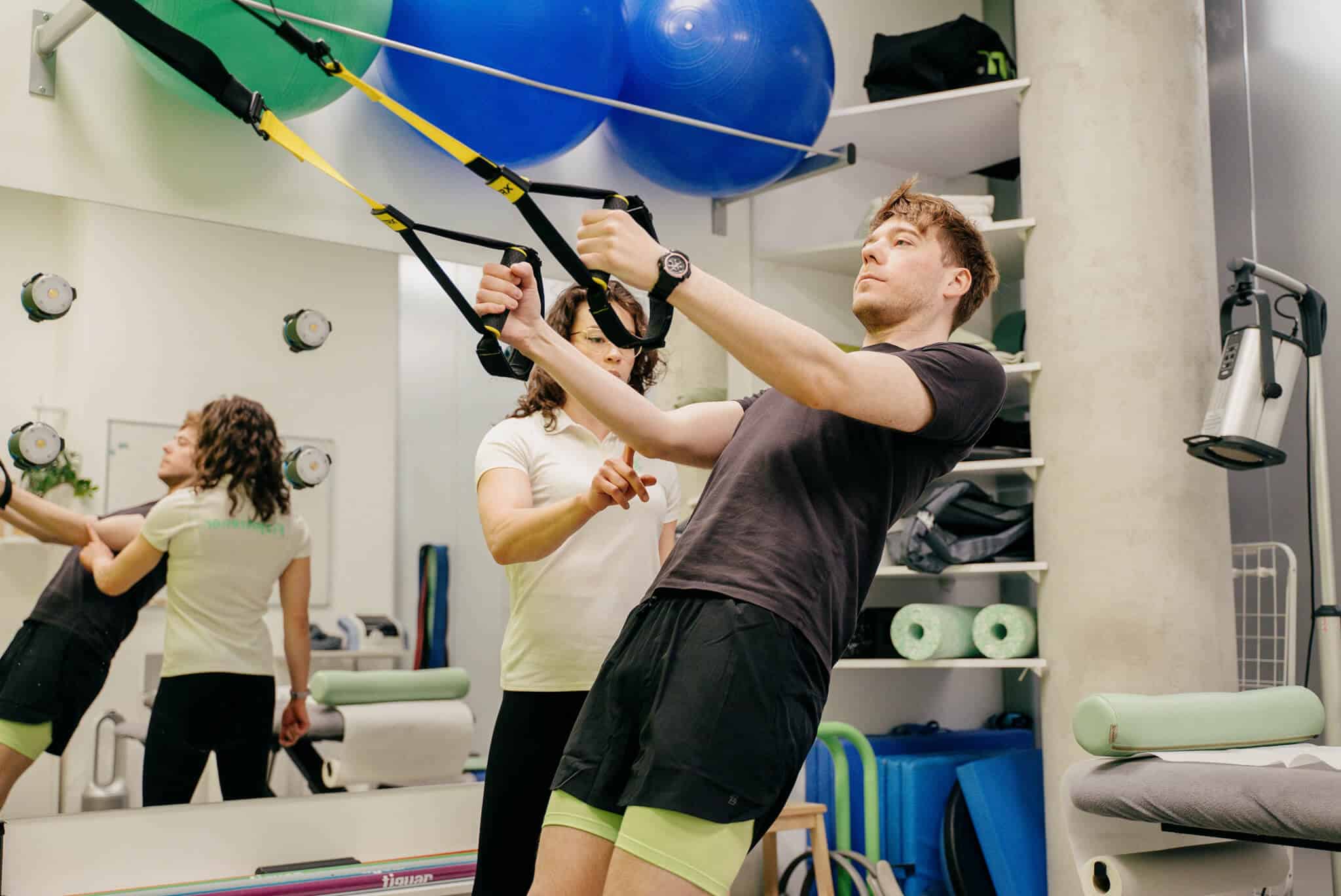 trening personalny Szczecin, fizjoterapia Szczecin, studio treningowe Szczecin, trener personalny Szczecin, rehabilitacja Szczecin, ćwiczenia indywidualne Szczecin , StacjaFit